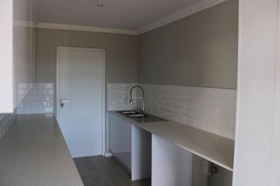 4 Bedroom Property for Sale in Kidds Beach Eastern Cape